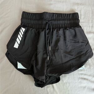 SHEIN athletic shorts M